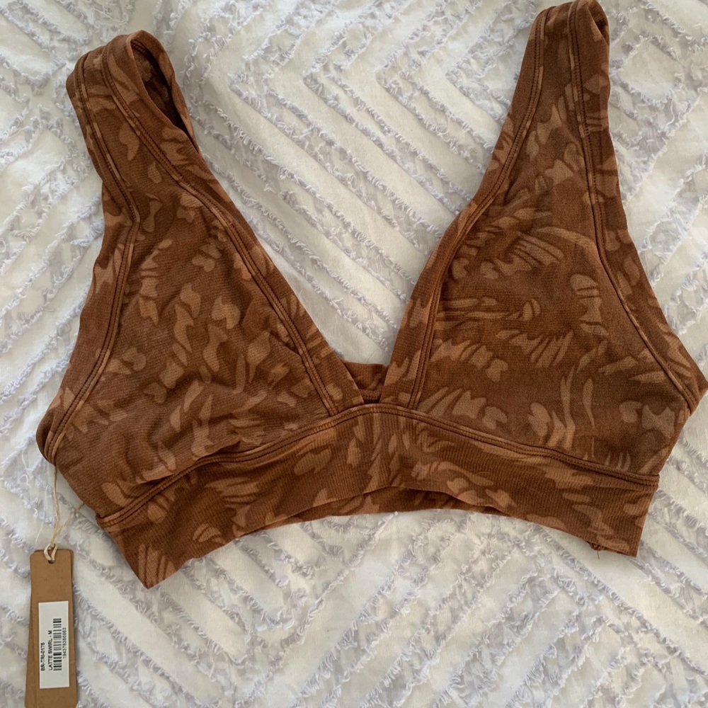 SUMMER MESH TRIANGLE BRALETTE